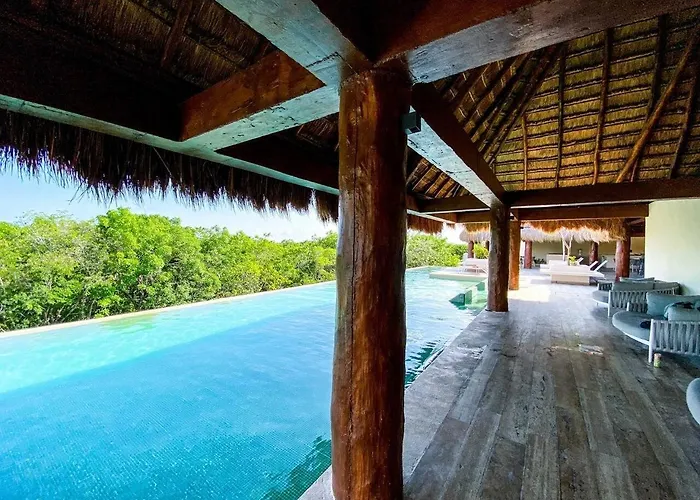 Apartment Chic Retreat With Wellness Amenities